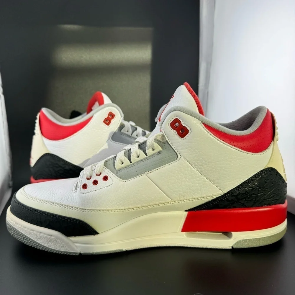 Jordan 3 Retro Sneaker Size 11.5 Men